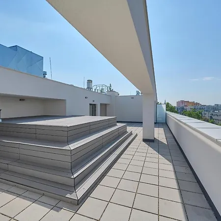 Rent Like - Spacious Studio With Balcony Slonimskiego 2 شقة *
