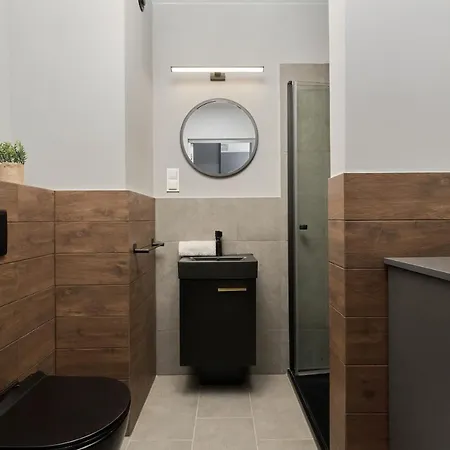 شقة Rent Like - Spacious Studio With Balcony Slonimskiego 2 فروتسواف