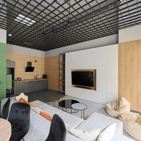 Rent Like - Spacious Studio With Balcony Slonimskiego 2