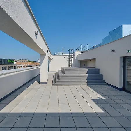 Rent Like - Spacious Studio With Balcony Slonimskiego 2 شقة