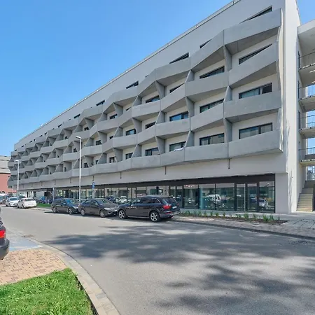 Rent Like - Spacious Studio With Balcony Slonimskiego 2 شقة
